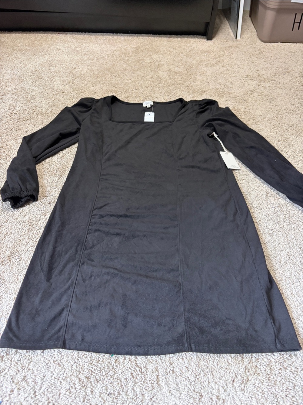 Ava James Black Velour Long Sleeve Dress Medium NWT